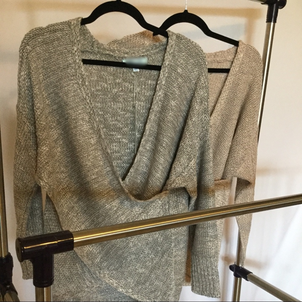 1 LEFT‼️Wrap Me up Sweater - Picture 6 of 6